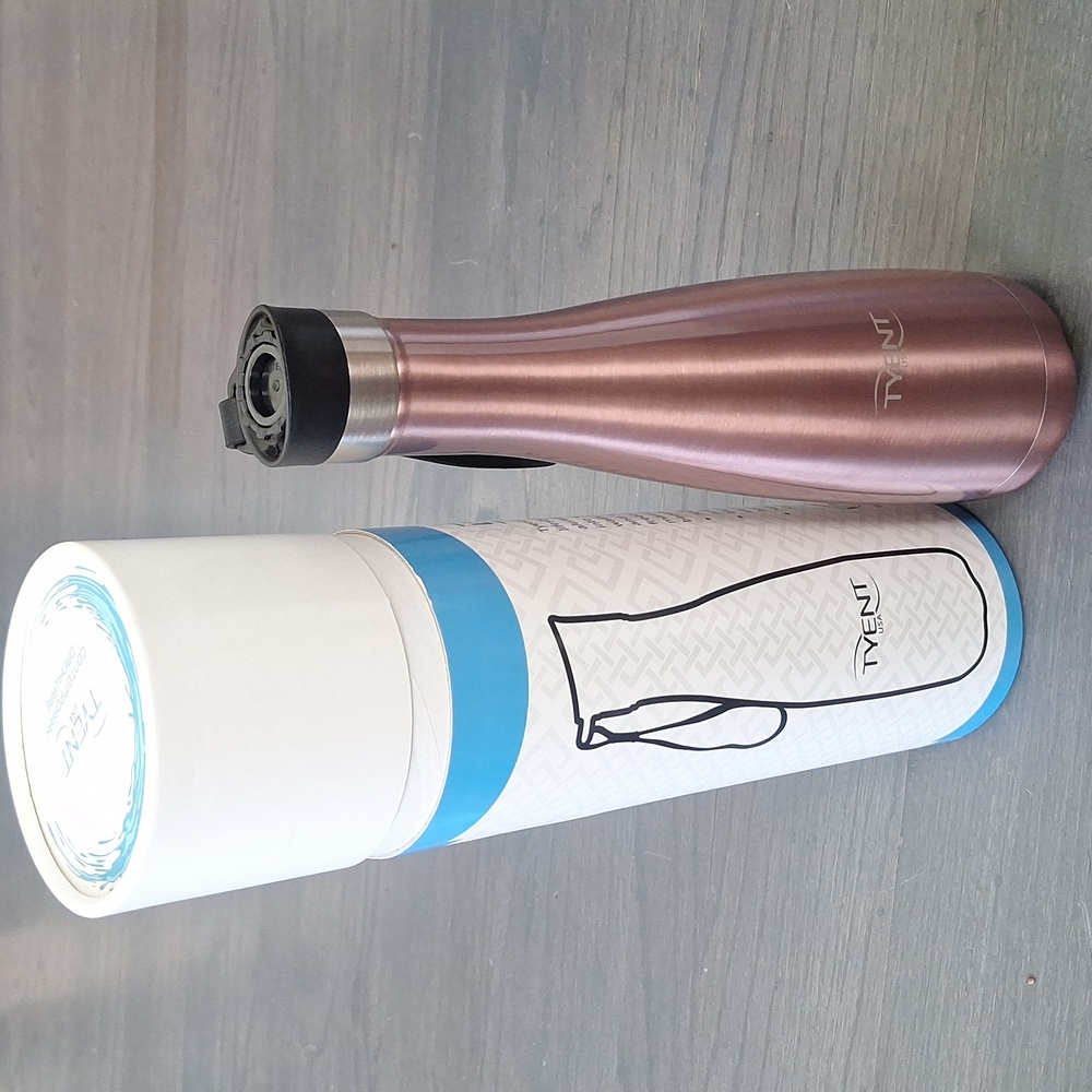 Tyent Golf Rose Total NEW IN BOX Wellness Stainless steel water bottle